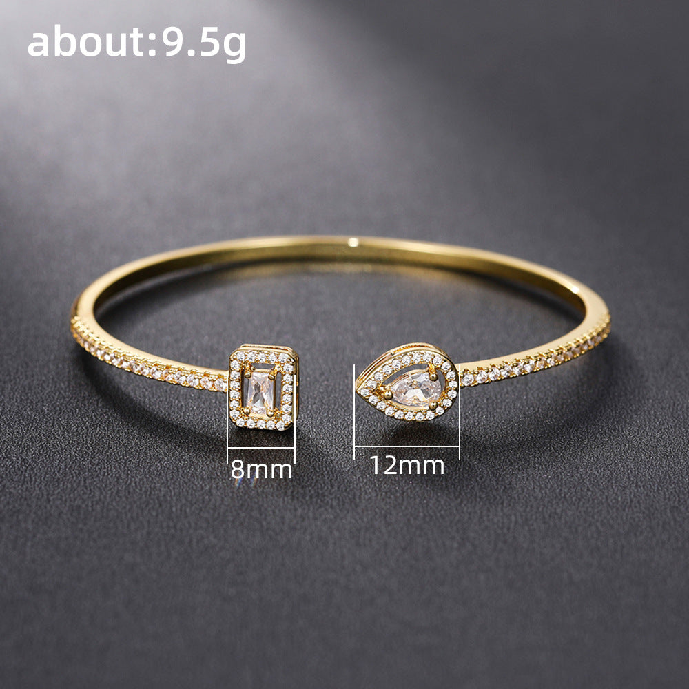 Charming Bracelet for Any Occasion