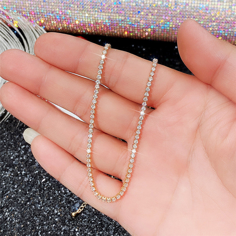 Stunning Gold Necklace for Daily Wear