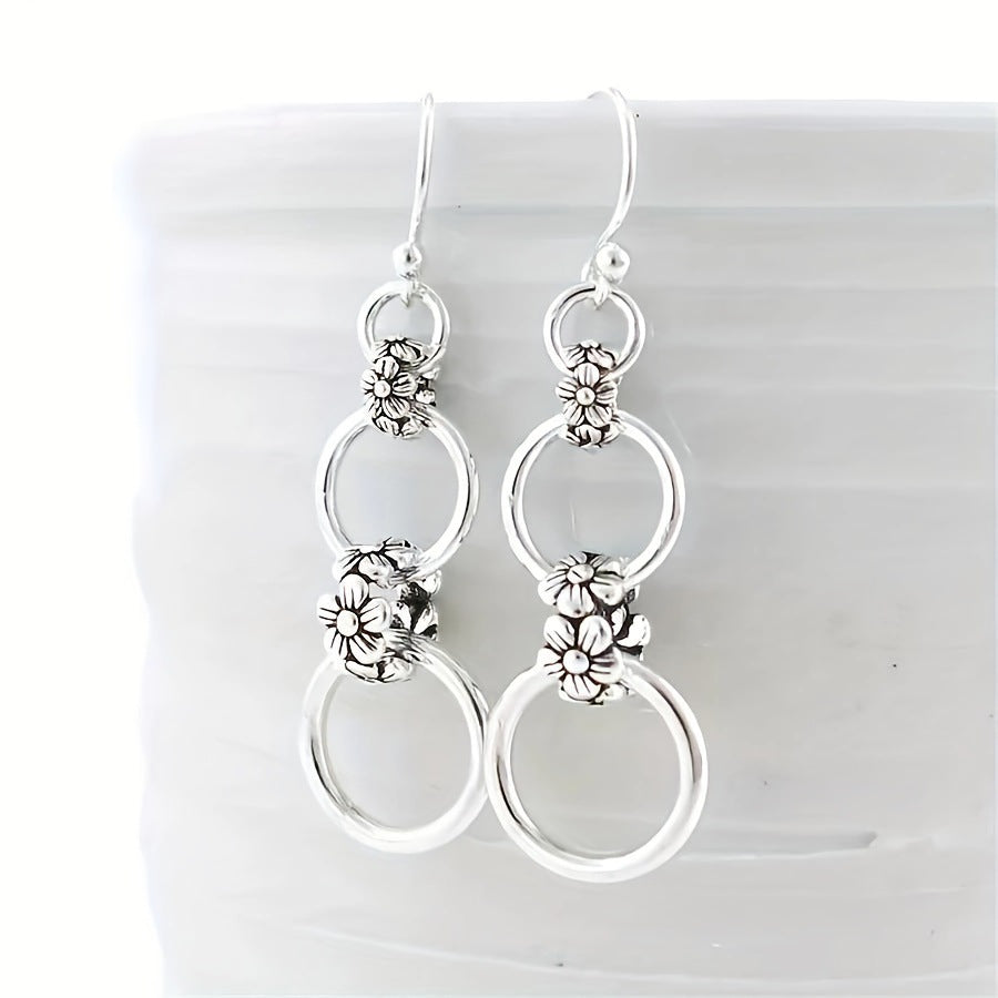 Romantic Silver Earring for Special Moments