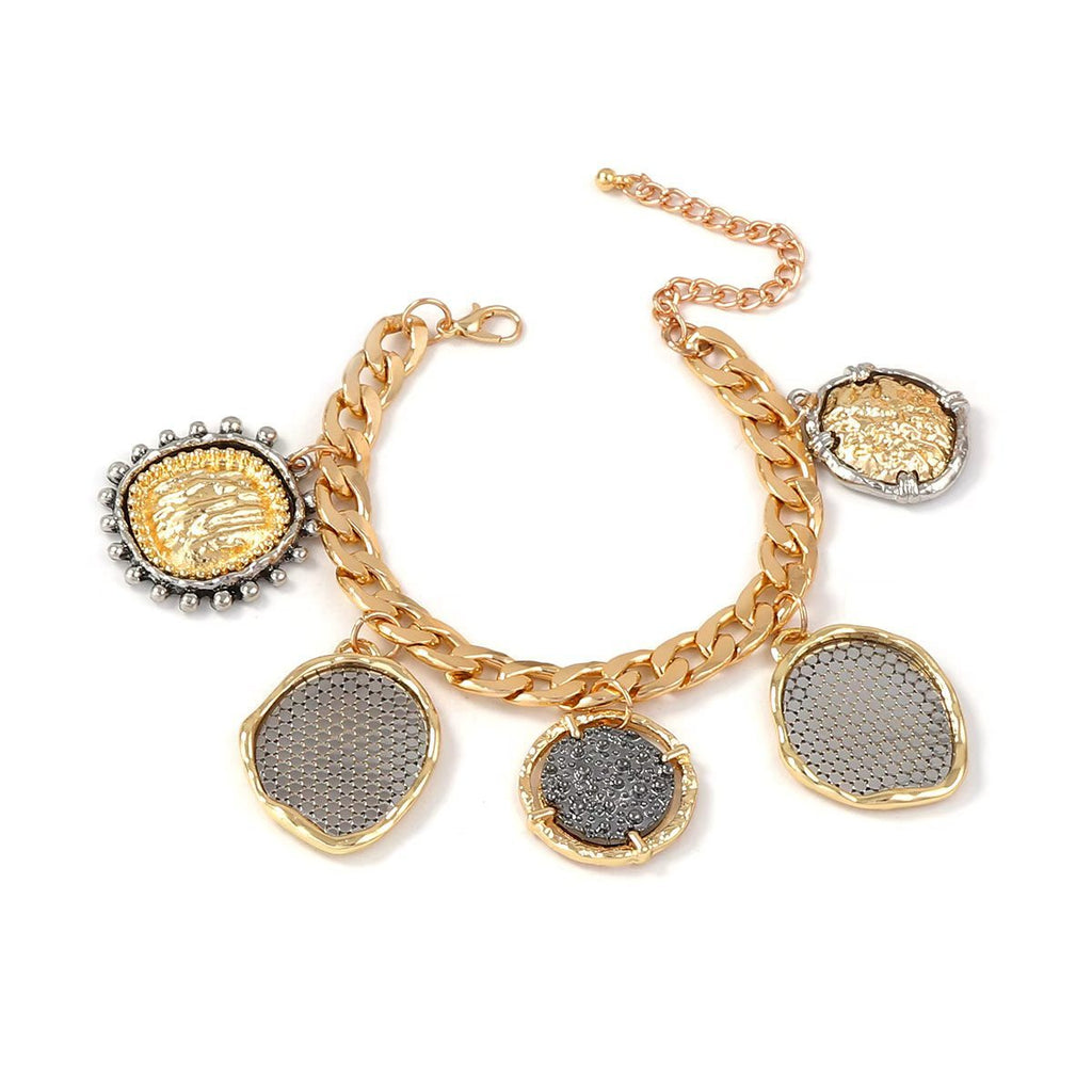 Elegant Piece for Every Occasion