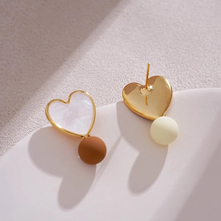 Stunning Earring for Daily Wear