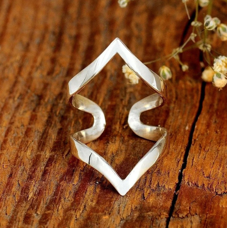 Stunning Ring for Daily Wear
