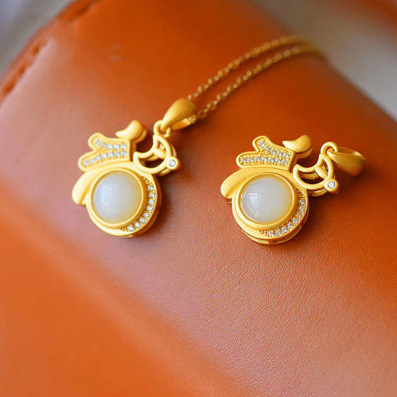 Romantic Gold Set for Special Moments