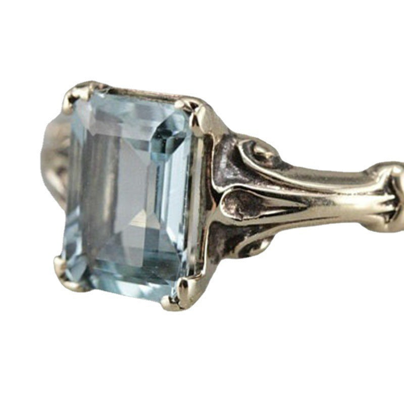 Beautiful Silver Ring with Unique Style