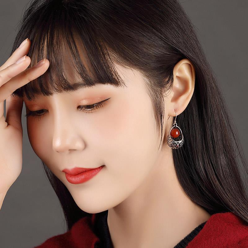 Stunning Gold Earring for Daily Wear