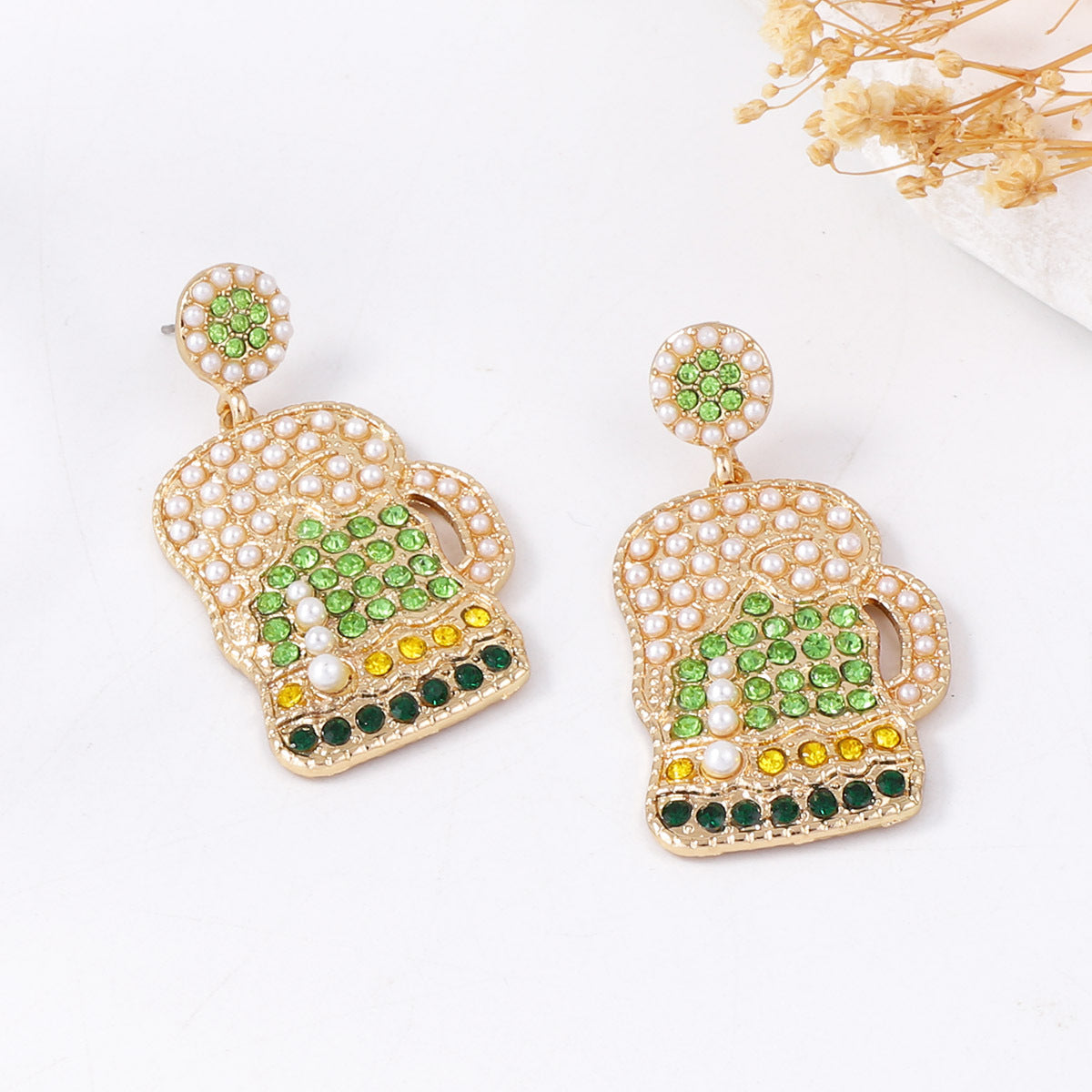 Charming Piece for Any Occasion