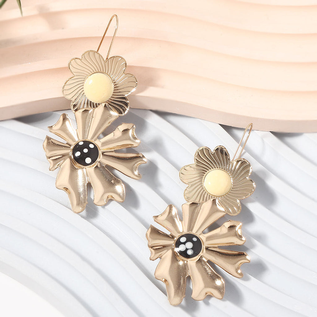 Stunning Earring for Daily Wear