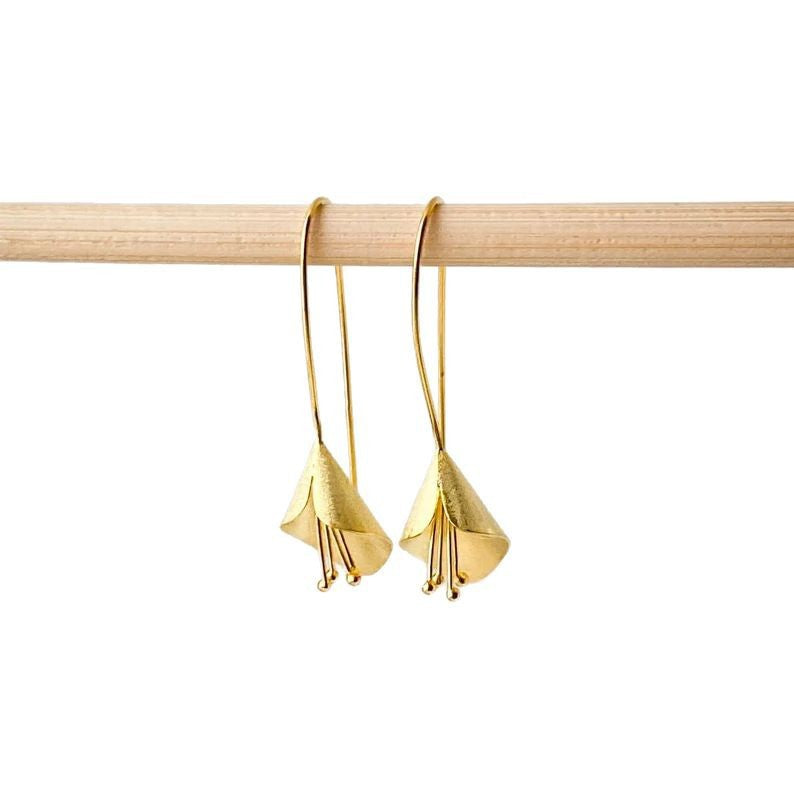 Charming Earring for Any Occasion