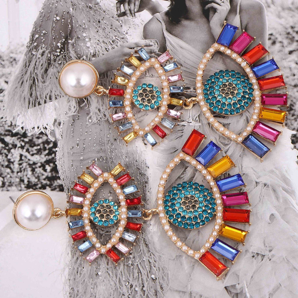 Beautiful Piece with Unique Style