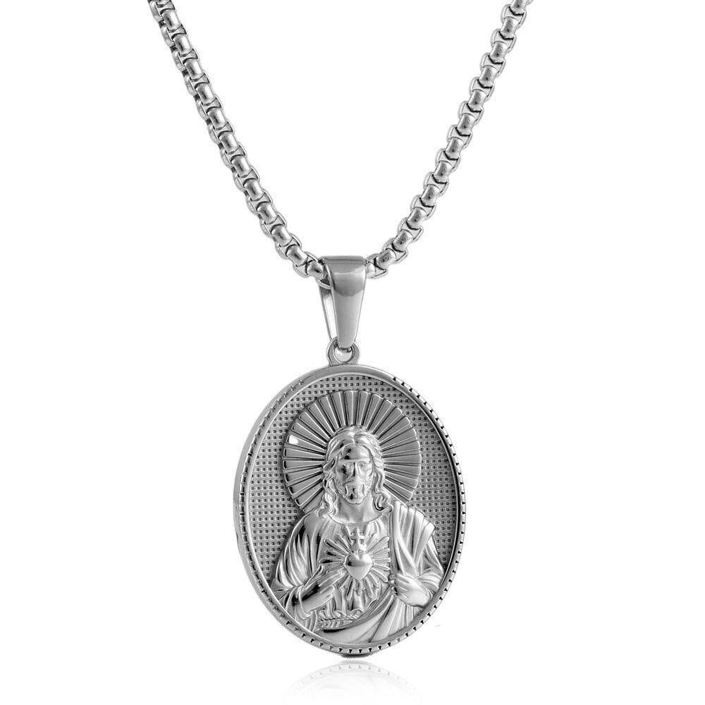 Charming Pendant for Any Occasion
