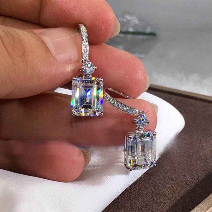 Beautiful Silver Earring with Unique Style