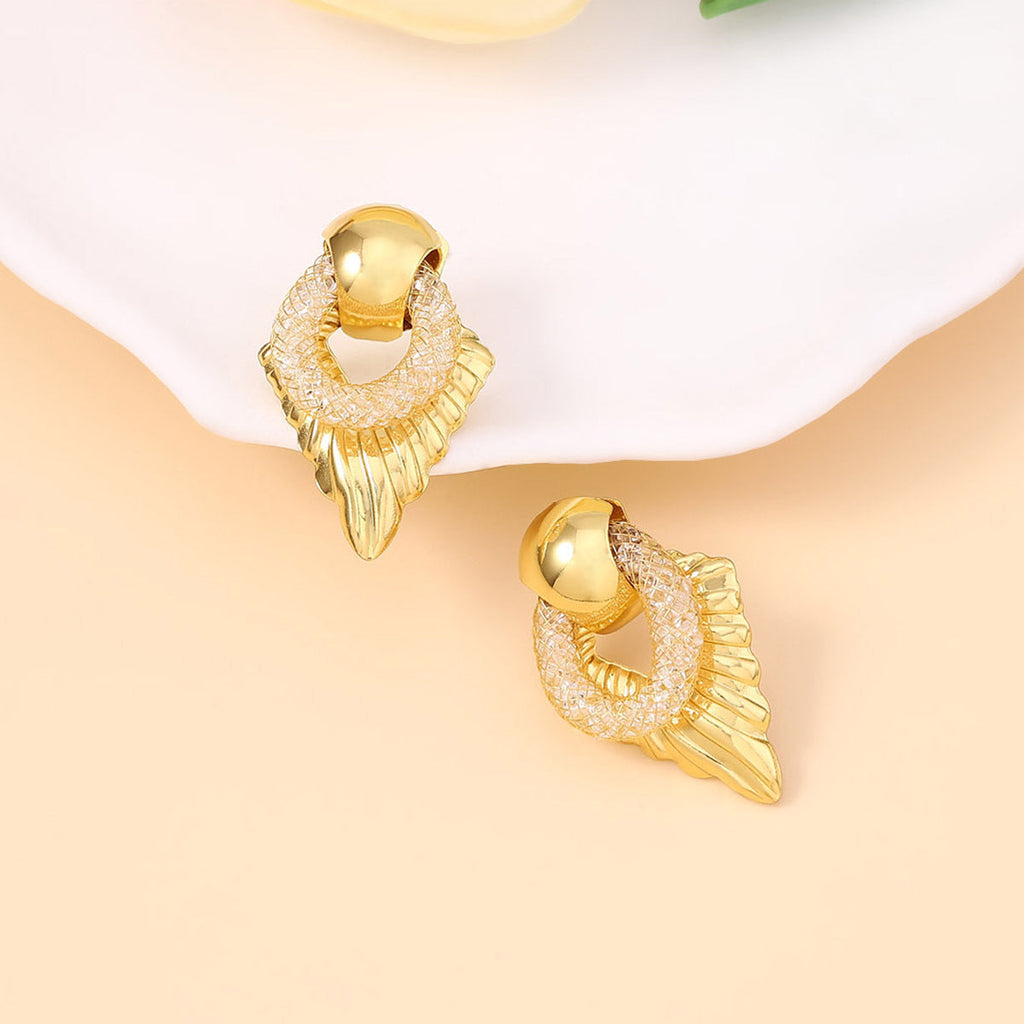 Romantic Earring for Special Moments