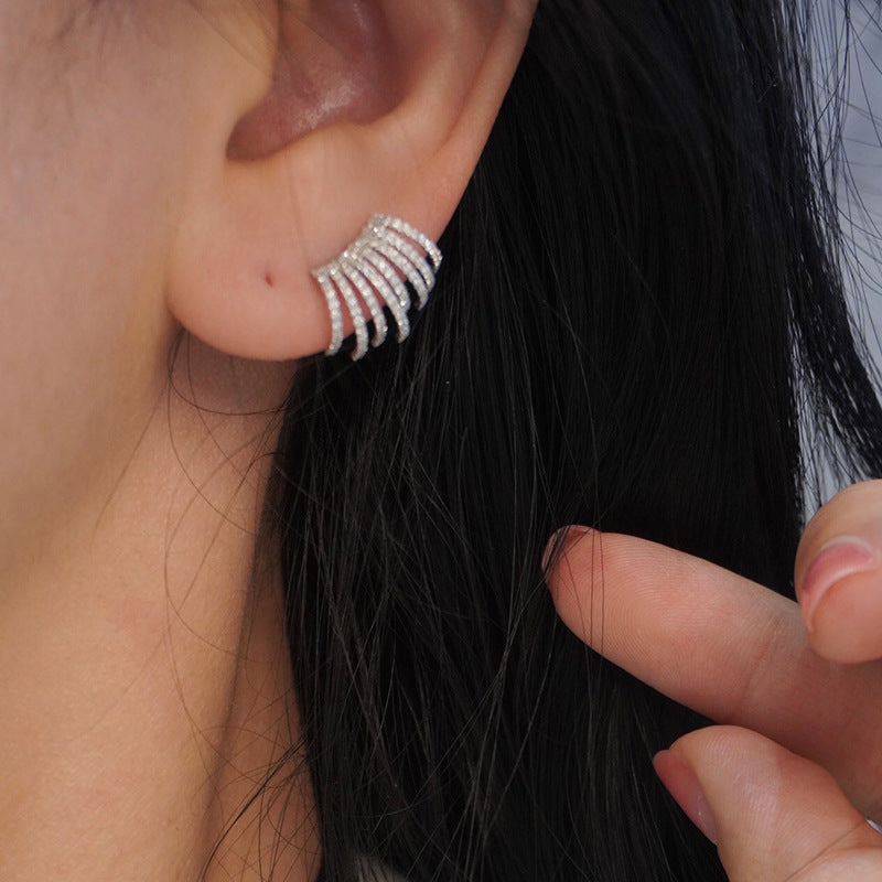 Charming Earring for Any Occasion