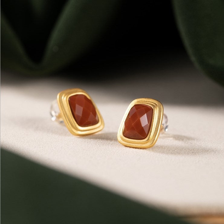Classic Earring with Timeless Appeal