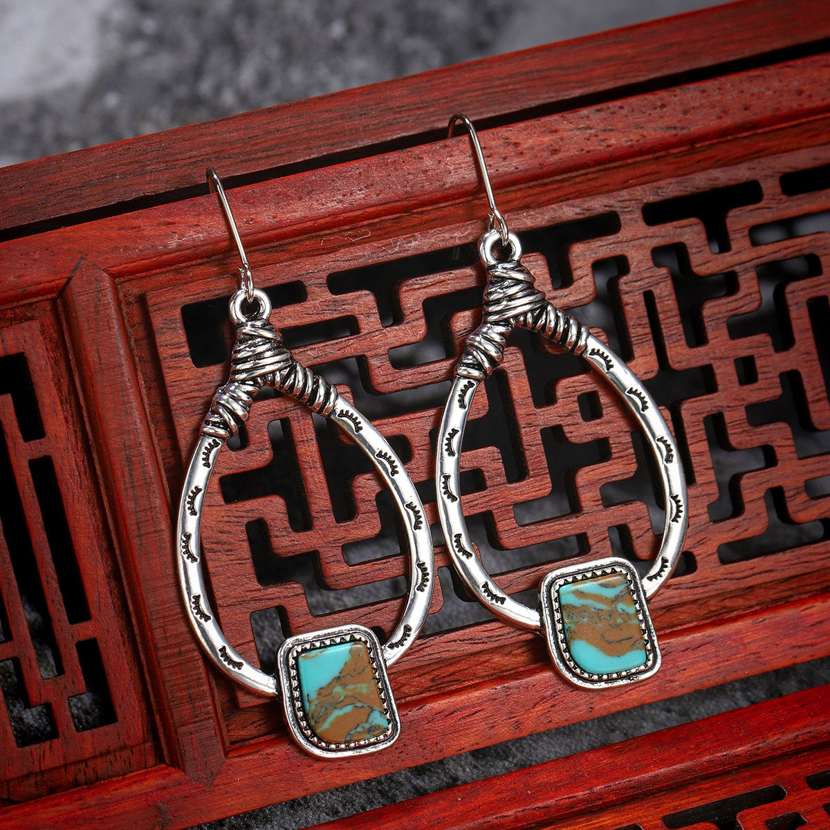Stunning Earring for Daily Wear