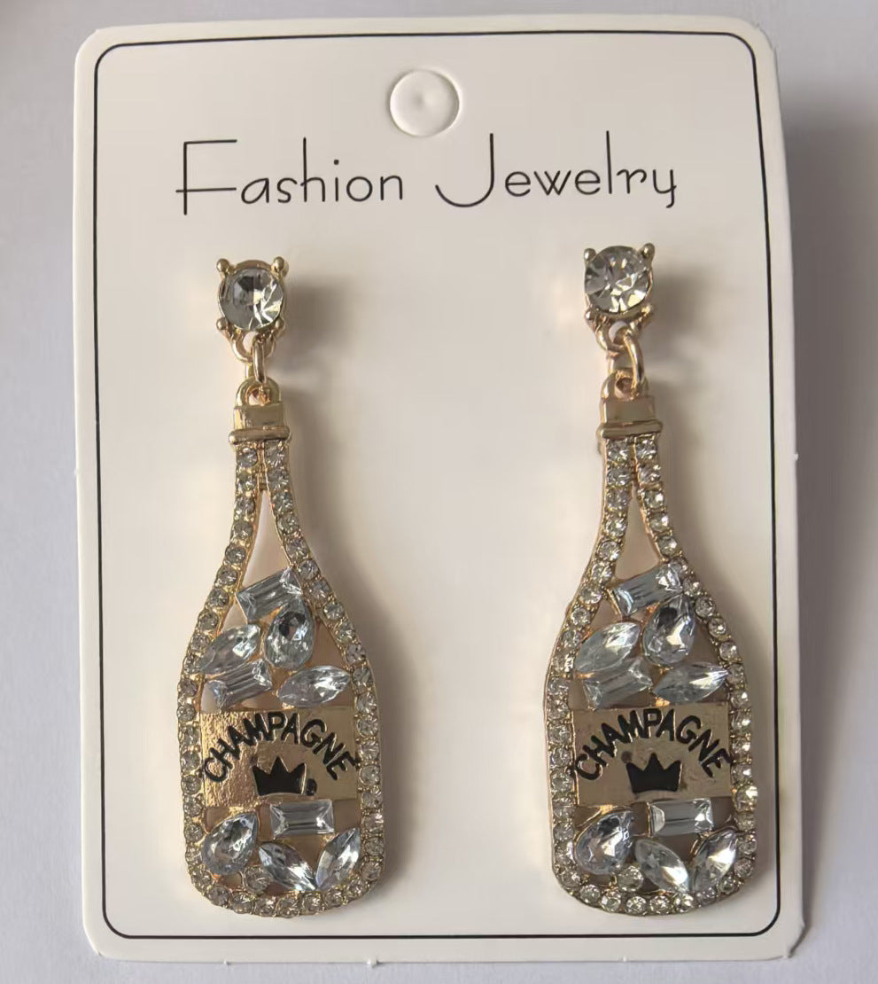 Charming Earring for Any Occasion
