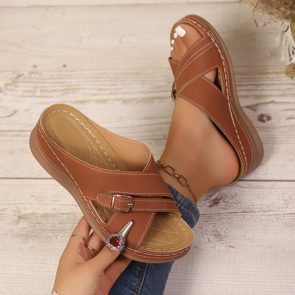 Chic Orthopedic Sandals with Unique Design