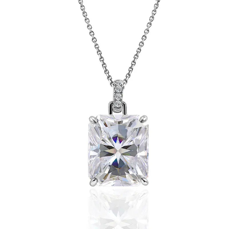 Romantic Necklace for Special Moments