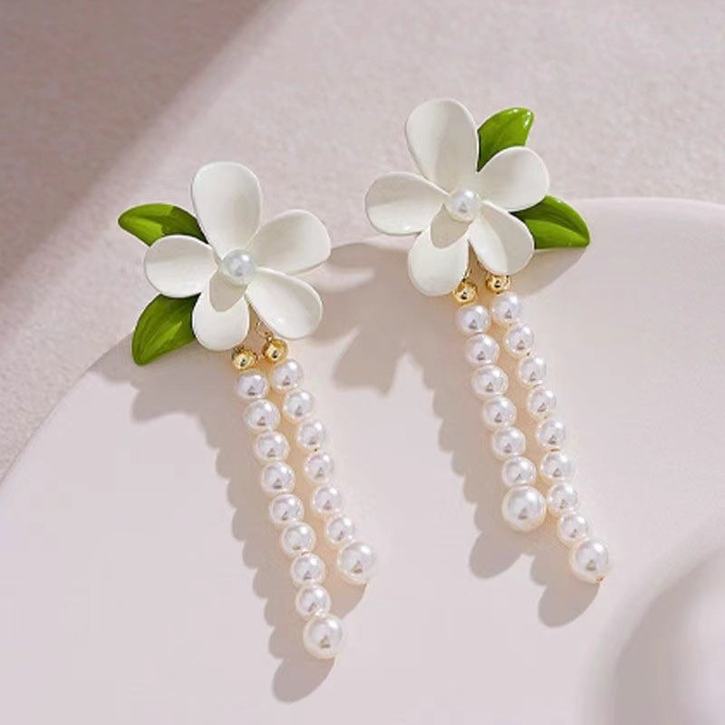 Beautiful Earring with Unique Style