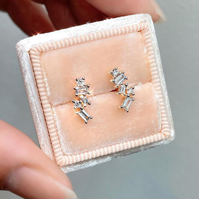 Romantic Earring for Special Moments