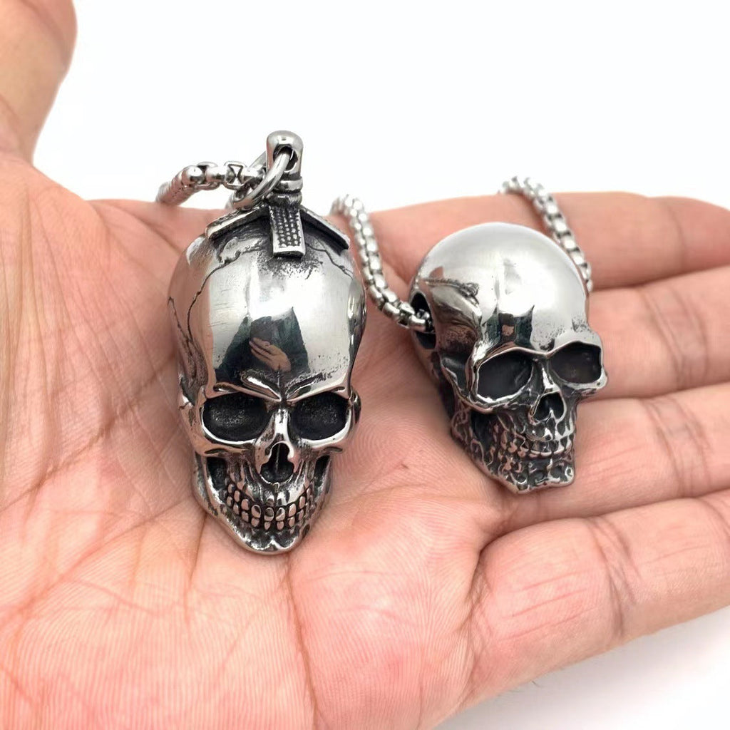Charming Pendant for Any Occasion