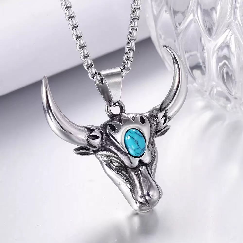 Stunning Necklace for Daily Wear