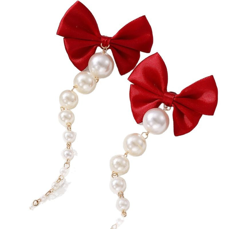 Classic Pearl Earring with Timeless Appeal