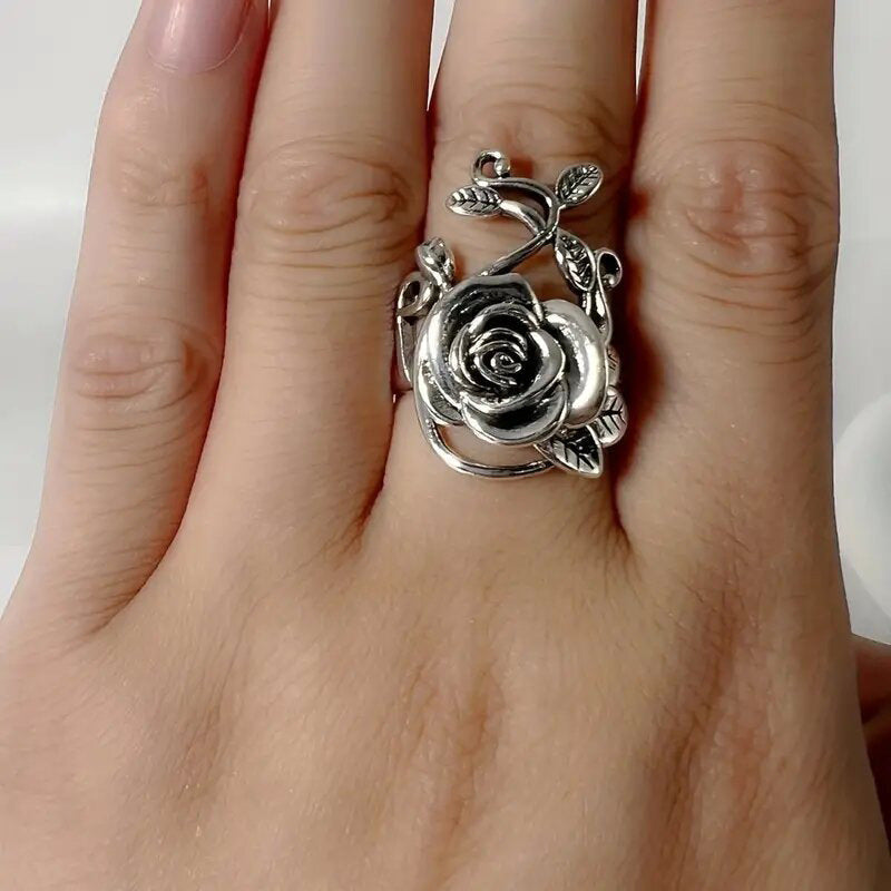 Stunning Ring for Daily Wear