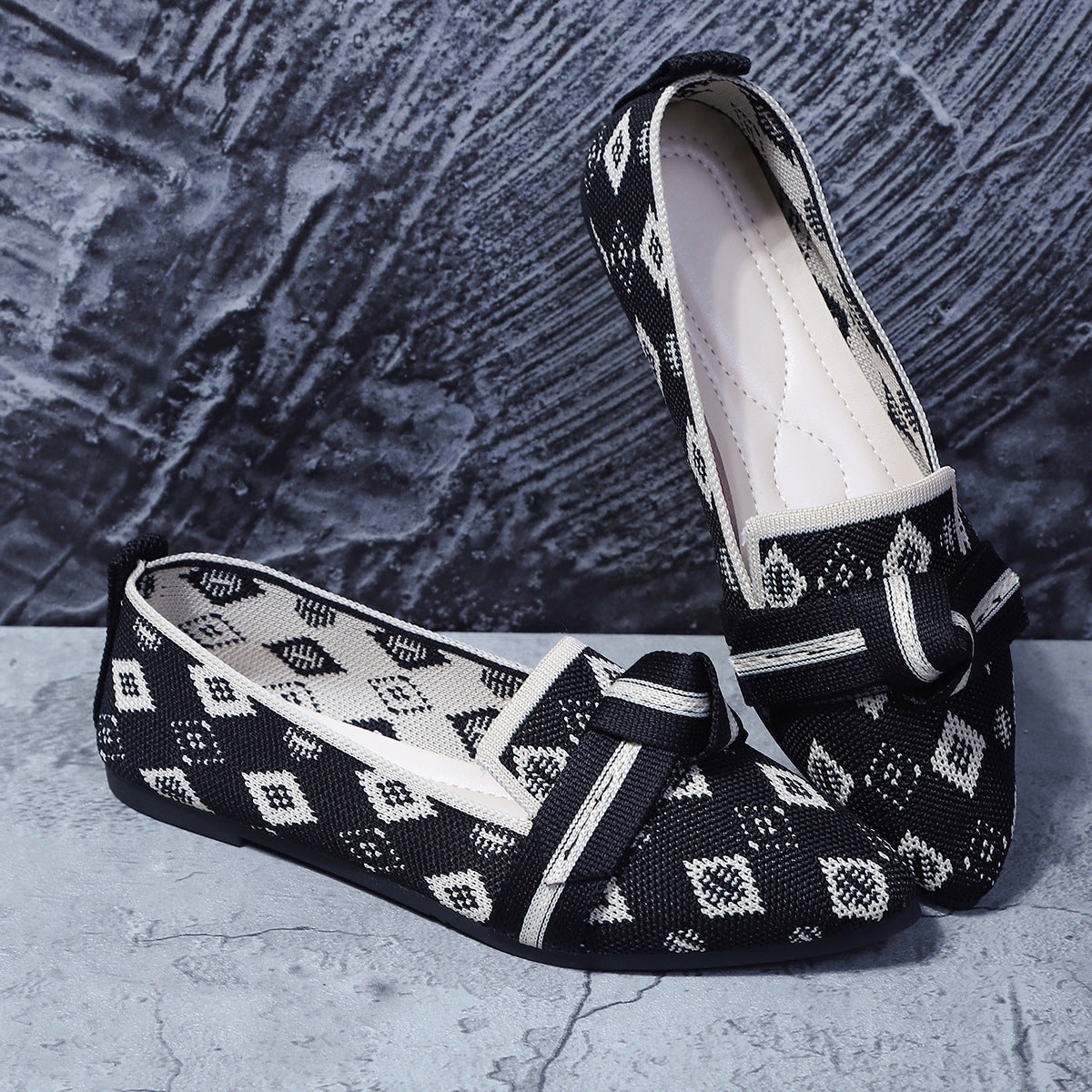 Chic Orthopedic Shoes with Unique Design