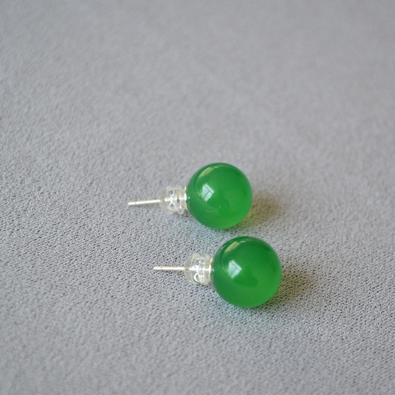 Charming Silver Earring for Any Occasion