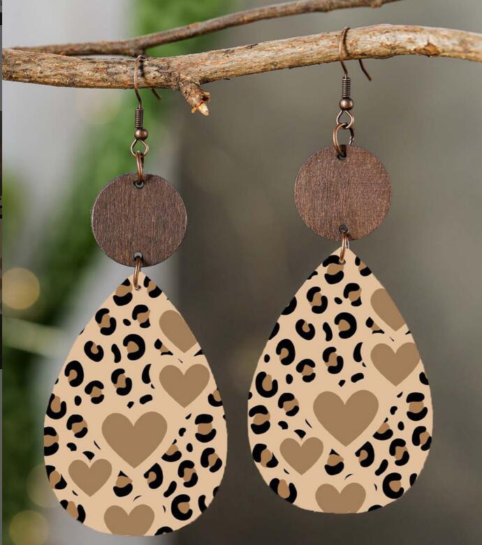 Stunning Earring for Daily Wear