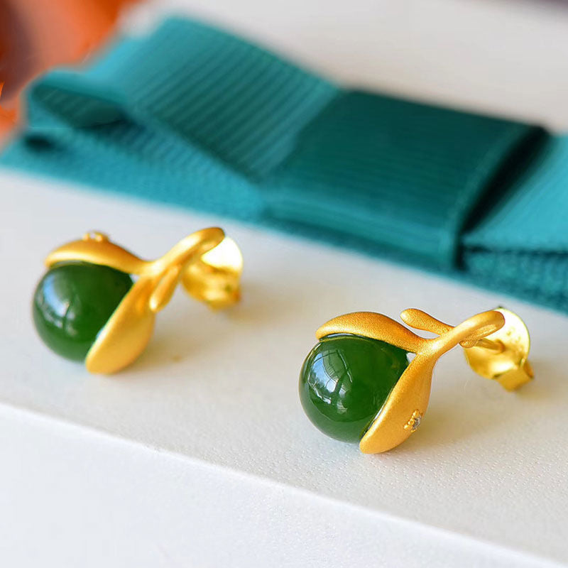 Elegant Gold Earring for Every Occasion