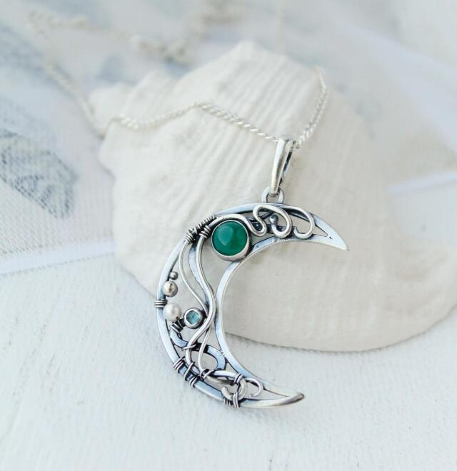 Charming Necklace for Any Occasion