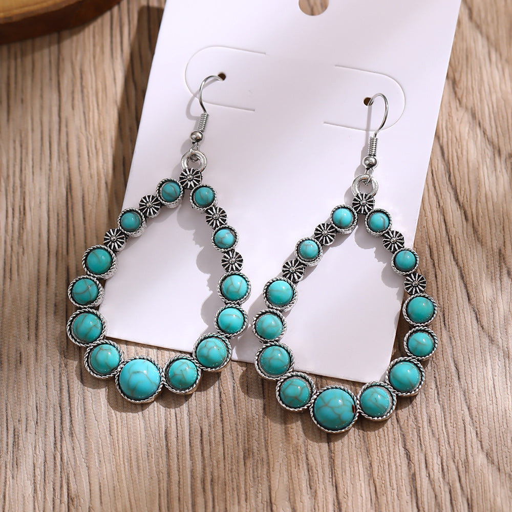 Classic Earring with Timeless Appeal