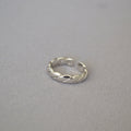 Romantic Gold Ring for Special Moments