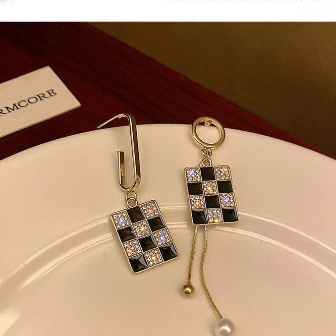 Romantic Earring for Special Moments
