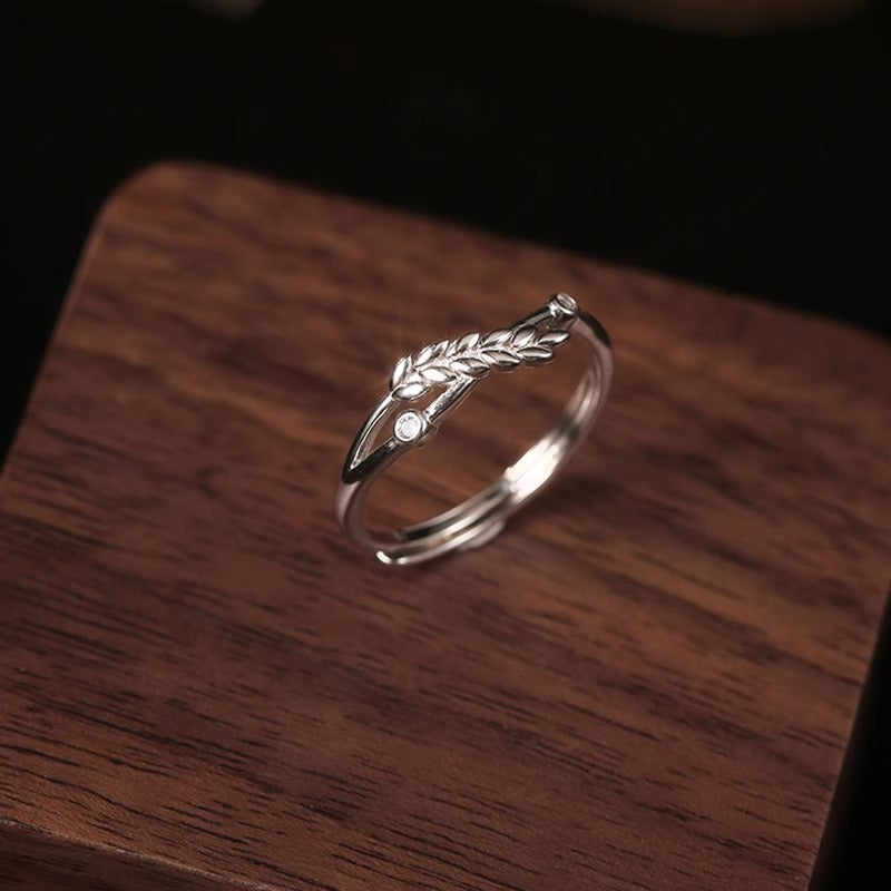 Charming Piece for Any Occasion