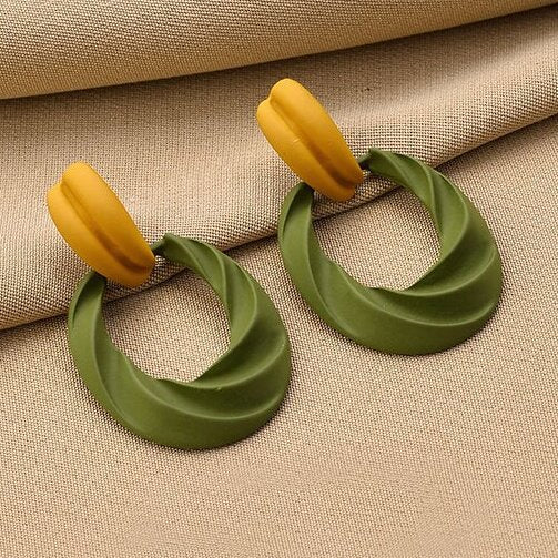 Beautiful Earring with Unique Style