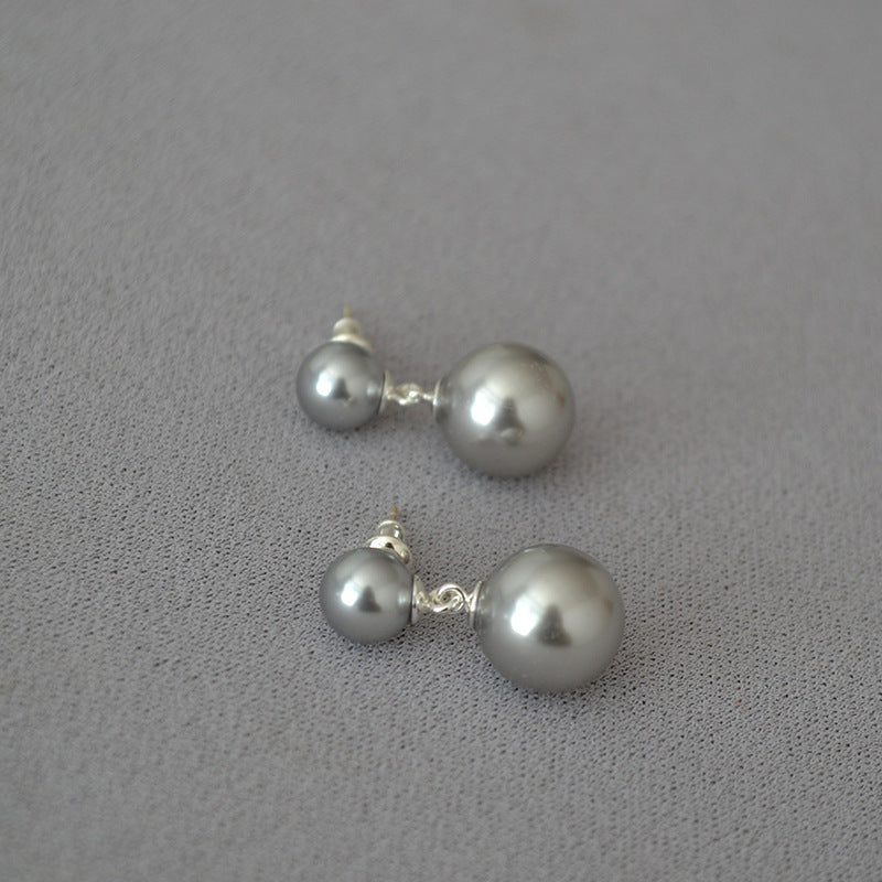 Beautiful Silver Earring with Unique Style