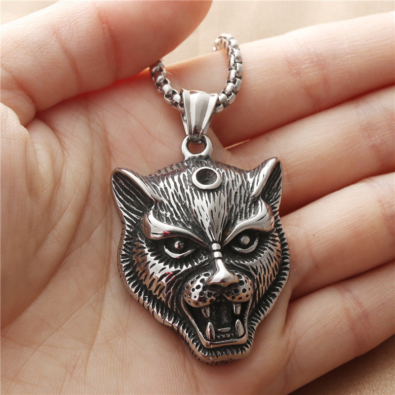 Elegant Pendant for Every Occasion