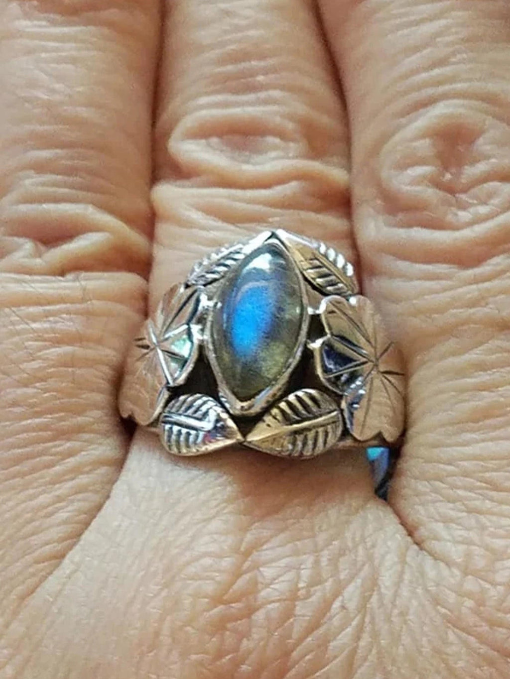 Stunning Ring for Daily Wear