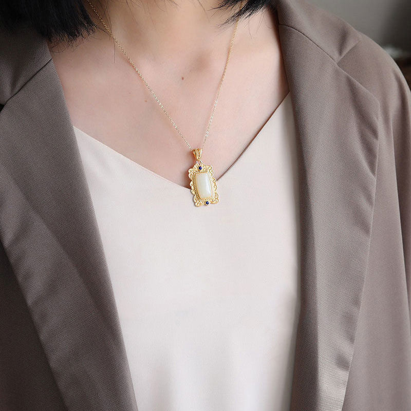 Stunning Silver Pendant for Daily Wear