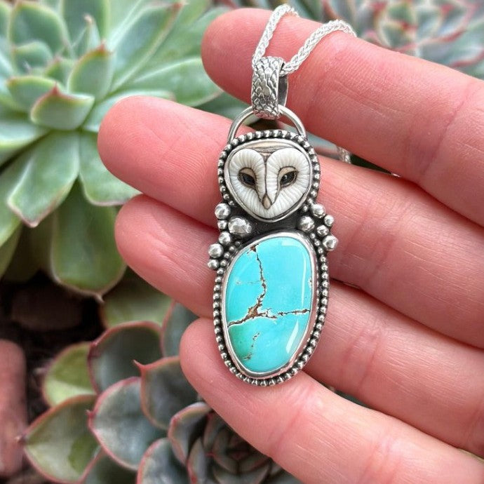 Classic Necklace with Timeless Appeal
