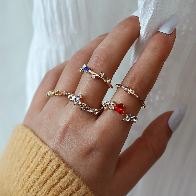 Beautiful Gold Set with Unique Style
