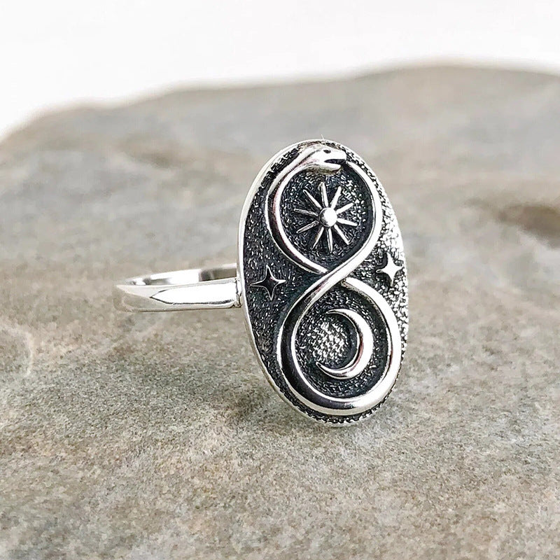Charming Piece for Any Occasion