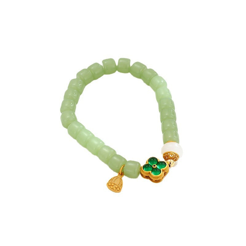 Charming Silver Bracelet for Any Occasion