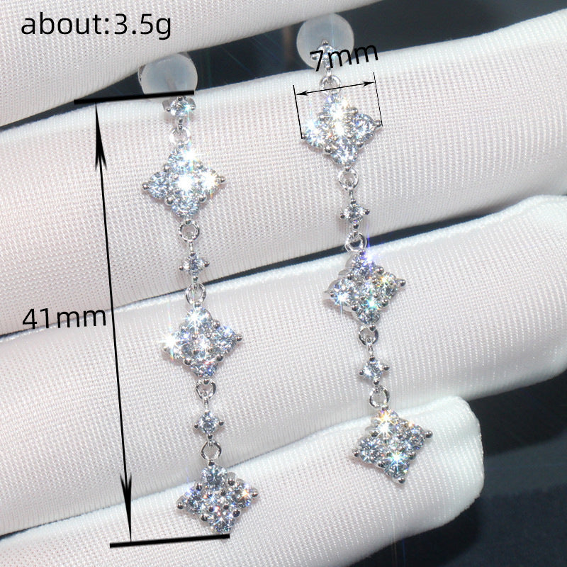 Classic Earring with Timeless Appeal
