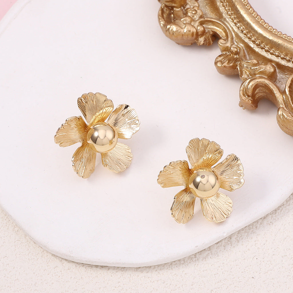 Classic Earring with Timeless Appeal