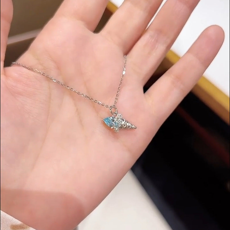 Stunning Piece for Daily Wear