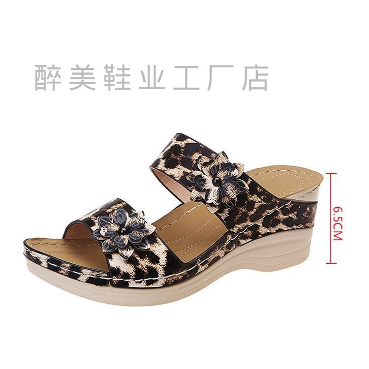 Chic Orthopedic Shoes with Unique Design